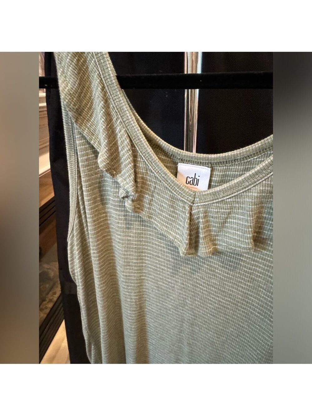Cabi - Light Sage Green Ruffled Neckline Tank Top - Size L - Picture 5 of 9